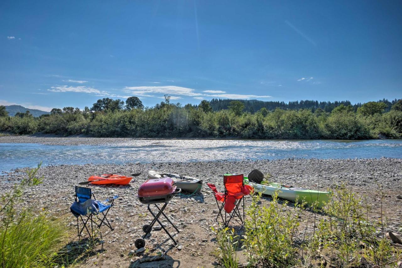 Quaint Riverside Reprieve With Kayaks And Floats! Брукінгс Екстер'єр фото